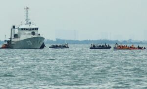 Begini Tim SAR Cari Lokasi Black Box Sriwijaya Air SJ-182/Foto Aspek.Id-Azwar Ipank